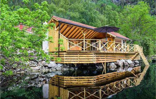 . Lovely Home In Vråliosen With Sauna
