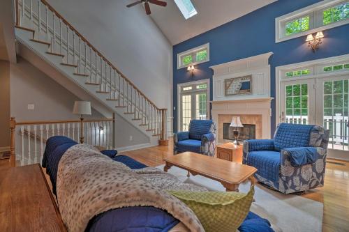 Tellico Village Getaway with Theater, Game Room in Loudon (TN)