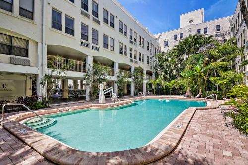 Walk to Ocean Penthouse Suite at Palm Beach Hotel in Palm Beach, USA