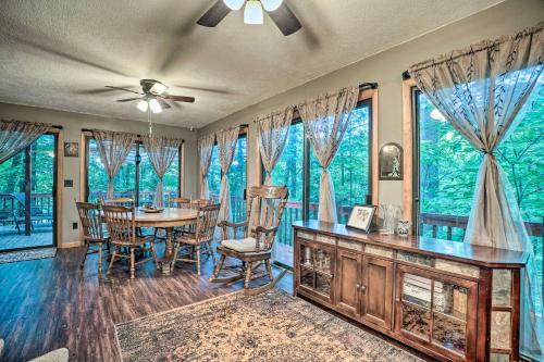 Idyllic Sky Valley Home with Pool and Hot Tub Access! - Dillard