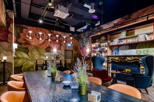 ibis Styles Zurich City Center - image 12