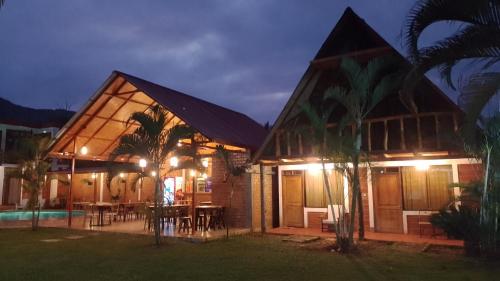 Iekārtas, Bungalows El Palmiche in Satipo
