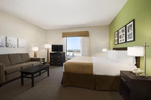 1 queen bed