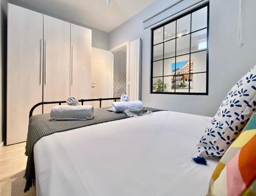 Charming Lavapies Room Type - One-Bedroom Apartment