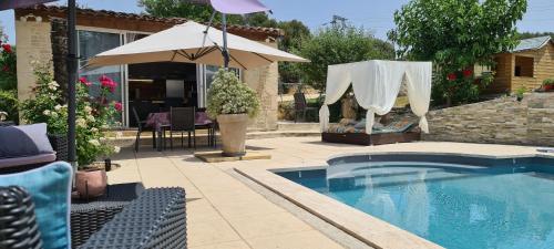 EDEN HOUSE villa 200 m2, 5 chamb 5 sdb, piscine privée, jardin clos 4000 m2, parking