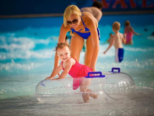 MT. OLYMPUS WATER PARK AND THEME PARK RESORT in Wisconsin Dells