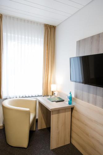 Friesen Hotel - image 9