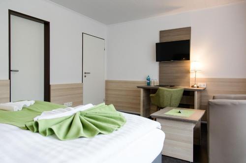 Friesen Hotel - image 6