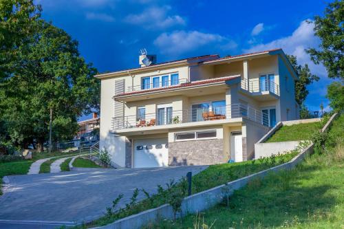  Apartments and Rooms Dumanic, Pension in Čavle