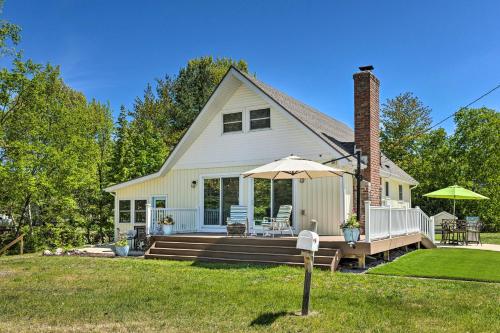. Breezy Silver Lake Getaway: Fishing Dock, Grill!