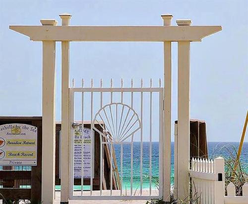 Beach Resort 404 by RealJoy Vacations - image 7