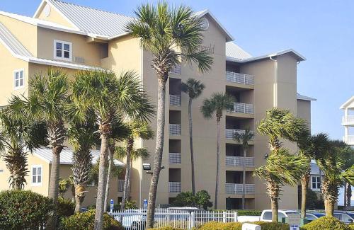Emerald Dunes 505