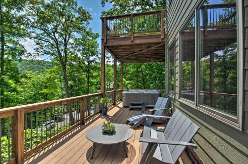 Lavish Wintergreen Home with Hot Tub by Skiing! - image 6