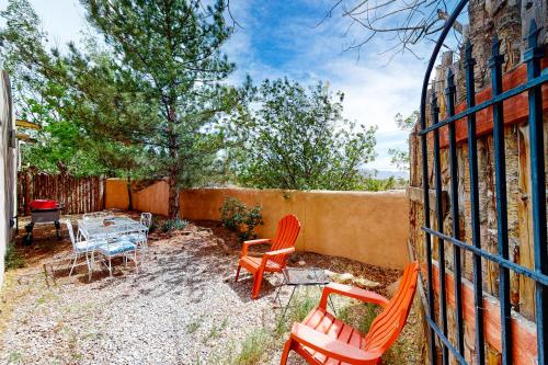 Cozy Oasis Unit 16 in Taos, USA