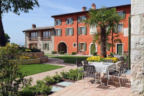 Residence Borgo Mondragon - main image