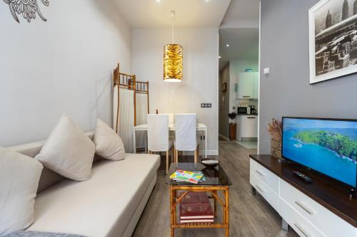 EL RASTRO- cozy apartment in the center/free WI-FI - image 3