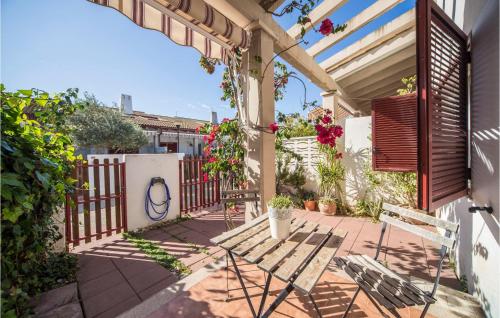 Nice home in Sagunto with Outdoor swimming pool, 2 Bedrooms and Swimming pool