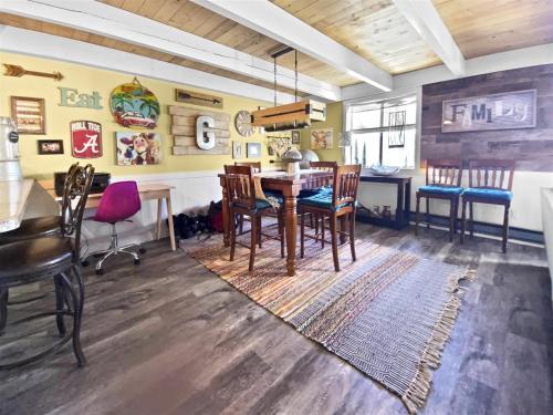 Alpine Condo A10 - image 3