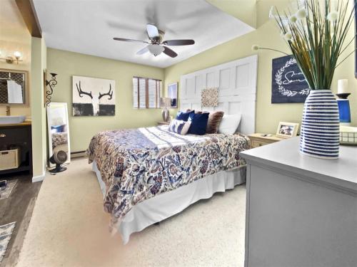 Alpine Condo A10 - image 2
