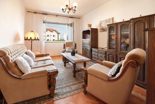 Two-Bedroom Apartment image 10