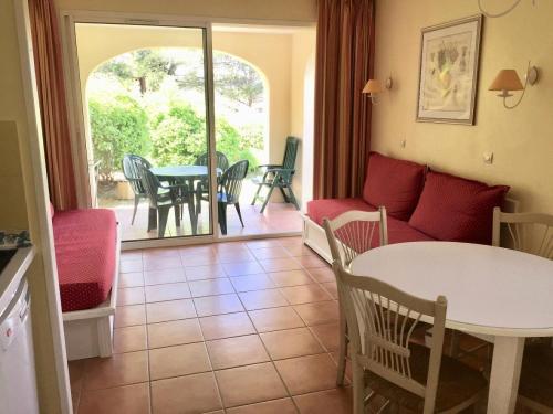 Village Pont Royal en Provence - maeva Home - Appartement 2 Pièces 5 Personn 64 - Location saisonnière - Mallemort