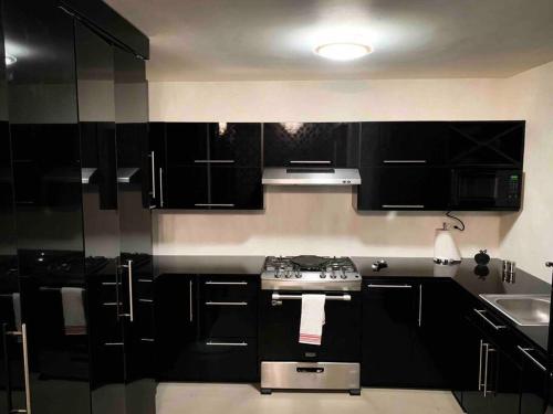 Casa moderna y elegante en el corazon de Ensenada! in Playa Ensenada