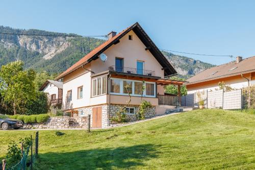 Ferienhaus Auszeit Natur bis zu 10 Personen in Villach, Österreich