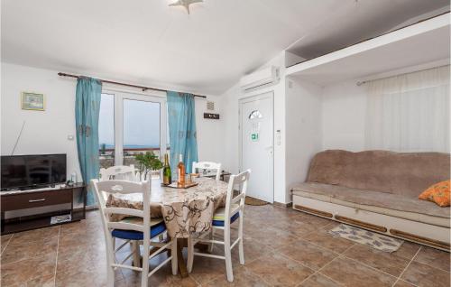  Amazing apartment in Stinica with 1 Bedrooms and WiFi in Stinica