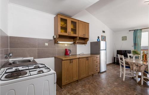 Amazing Apartment In Stinica With Kitchen