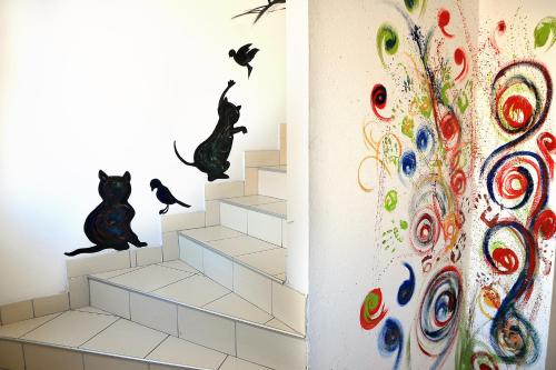 Hostel Room - image 2