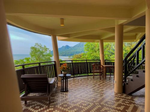 Balcony/terrace, Damai Beach Resort in Kuching