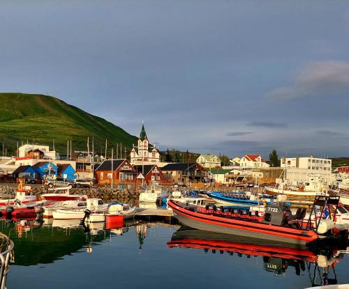 Apartment in the center - Húsavík