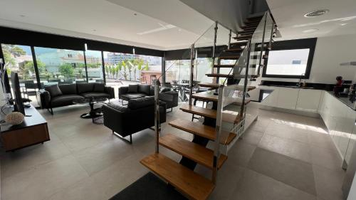 Preciosa casa con amarre en Roses vistas al canal gîte à louer Platja del Salatar