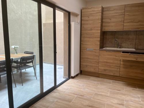 Exclusive two-level apartment with private terrace on the canal Brussels, Brusel (fotografie 10)