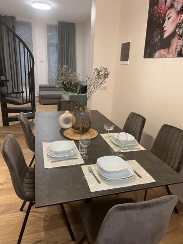 Exclusive two-level apartment with private terrace on the canal Brussels, Brusel (fotografie 3)