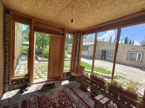 Bahçe, Guest house CBT Chon-Kemin in Shabdan