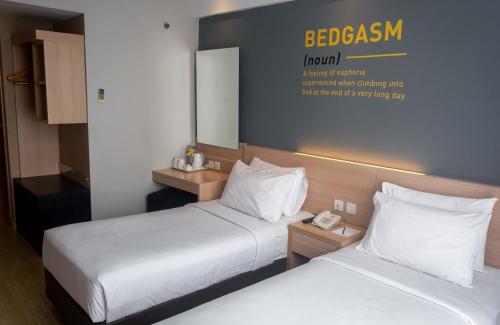 Twin room, classic