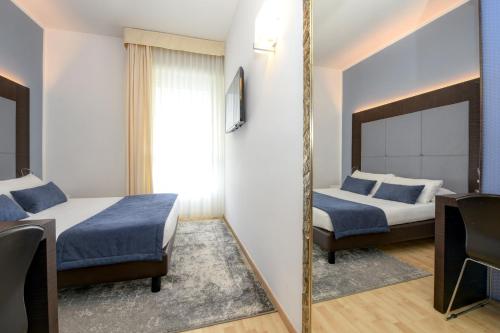 Hotel City - image 7