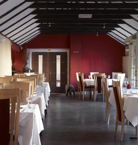 The Boleyn Hotel - image 7