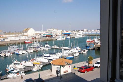Hôtel Du Port - image 3