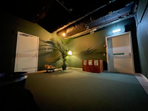 Urban Camper Hostel - image 14