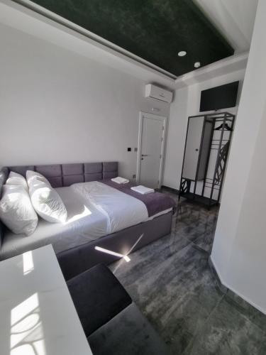 Up Hostel – Belgrade, NY