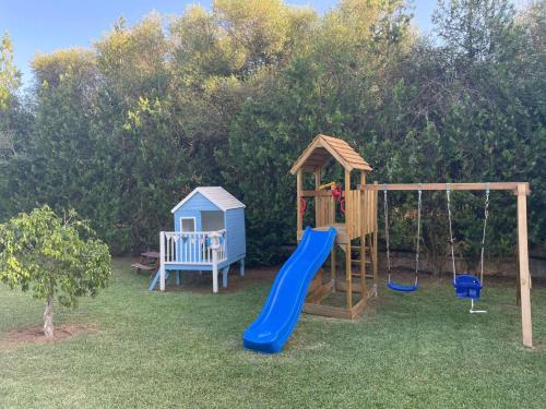 Modern Palmeras – Pollensa, NJ