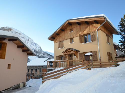 Chalet renove avec sauna, garage et Wi-Fi - Saint-Martin-de-Belleville - FR-1-452-69 in Saint-Marcel