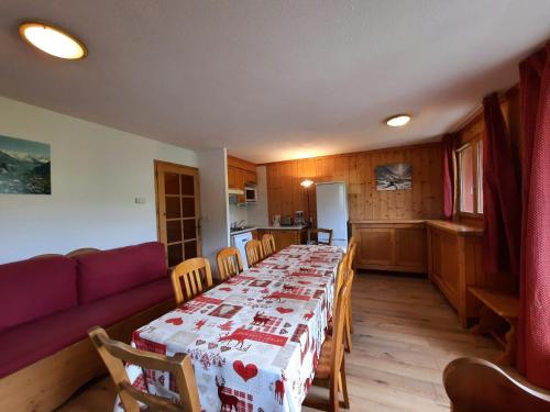 Appartement Les Menuires, 4 pièces, 10 personnes - FR-1-452-92 Les Menuires