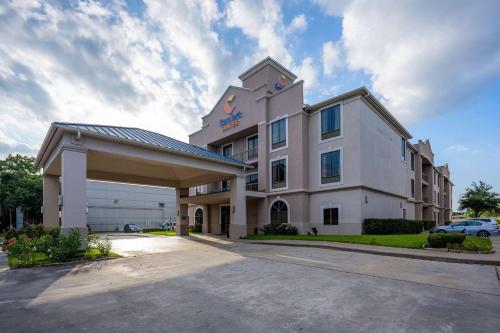 Comfort Suites Houston West At Clay Road