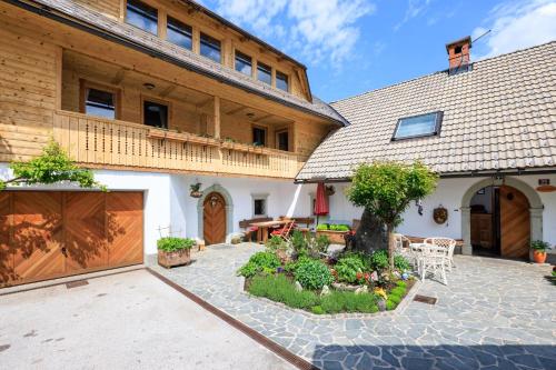 Apartmaji Katrnjek - image 12