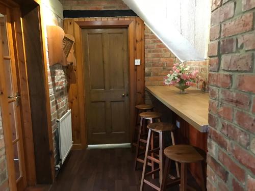 Food and beverages, Godshill Park Cottages in Godshill and Wroxall