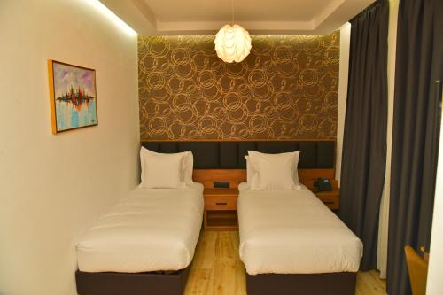 Surf One Hotel – Agadir, CO