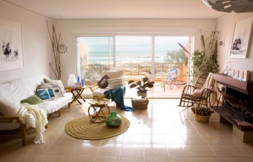 B&B Sueca - Beachfront House, Valencia, Wifi, Paddle Surf Board, Incredible Views - Bed and Breakfast Sueca